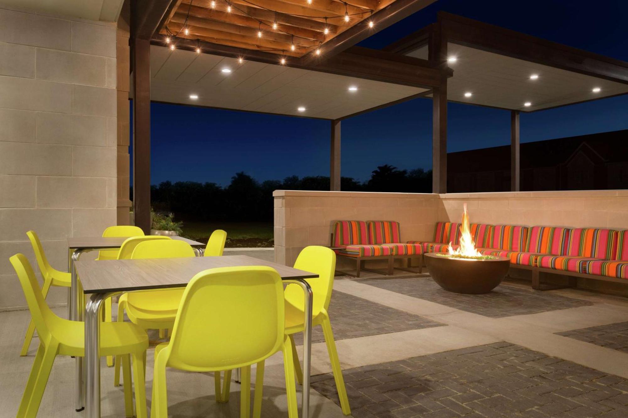 Home2 Suites By Hilton Florence Cincinnati Airport South Zewnętrze zdjęcie